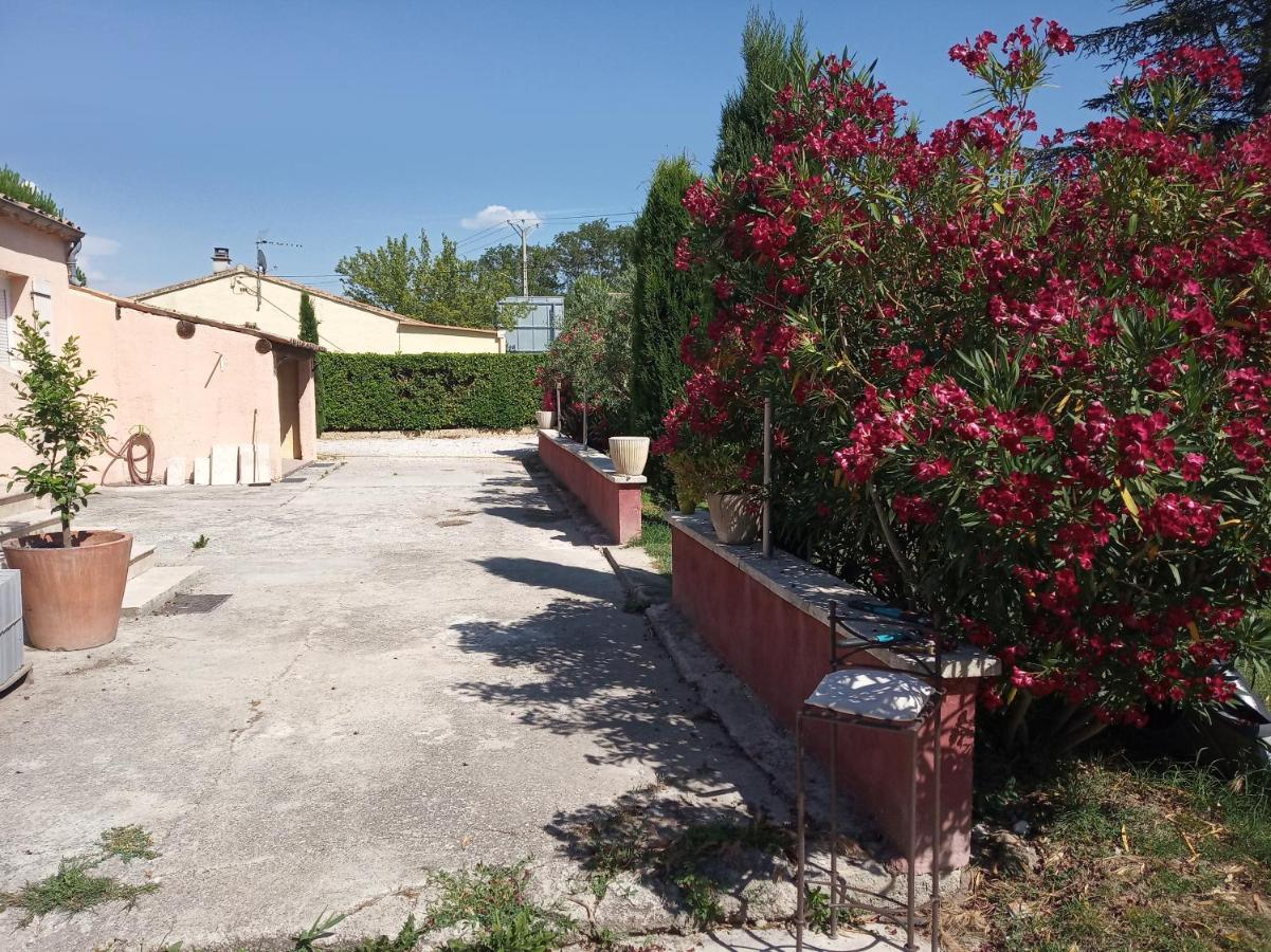 Studio Valreas Avec Piscine Extérieur photo