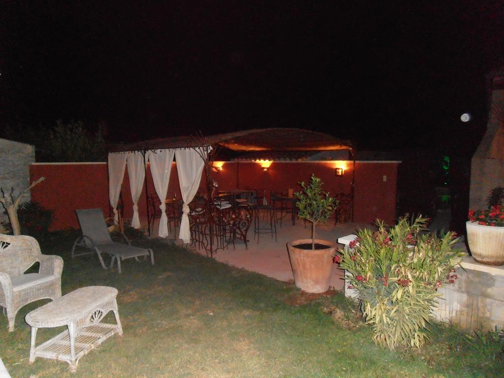 Studio Valreas Avec Piscine Chambre photo